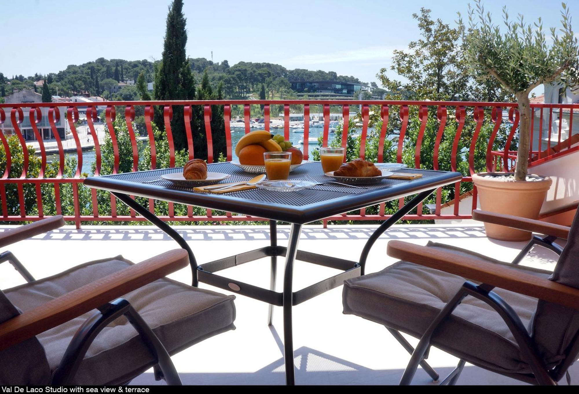 Val De Laco Studio Apartments Rovinj Exteriör bild